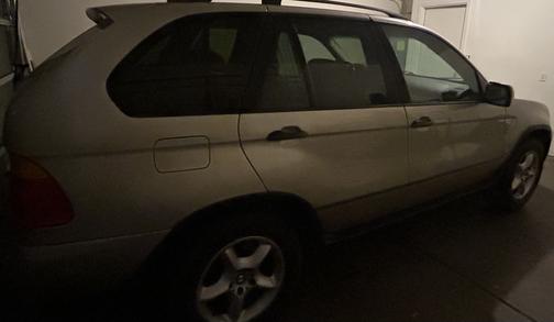 2001 BMW X5 3.0i