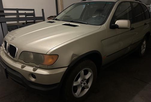 2001 BMW X5 3.0i