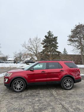 2017 Ford Explorer Sport