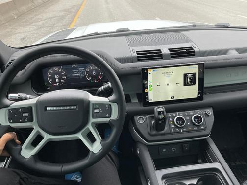 White 2022 Land Rover Defender SE