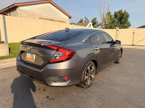 Gray 2016 Honda Civic Touring