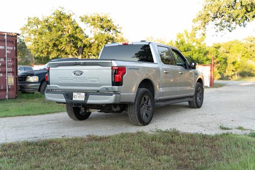 2024 Ford F-150 Lightning Flash
