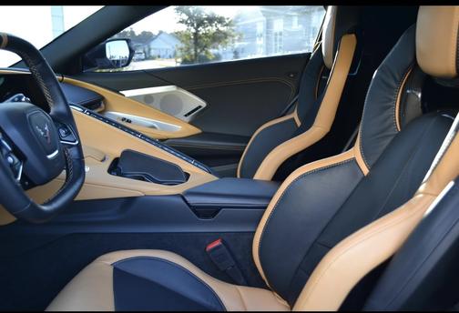 2021 Chevrolet Corvette Stingray w/2LT