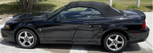 2004 Ford Mustang SVT Cobra