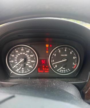 White 2009 BMW 328 i xDrive