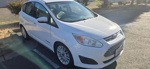 White 2016 Ford C-Max Hybrid SE