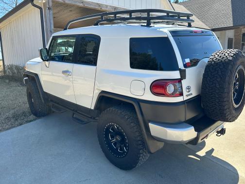 2014 Toyota FJ Cruiser Base
