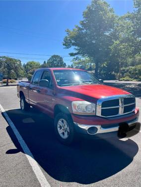Red 2006 Dodge Ram 1500 SLT Quad Cab