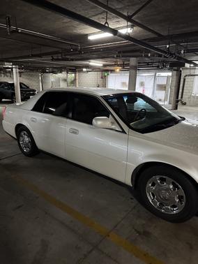 2002 Cadillac DeVille Base