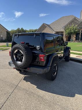 Black 2018 Jeep Wrangler Unlimited Rubicon