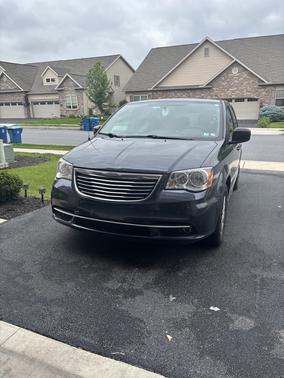 2014 Chrysler Town & Country Touring