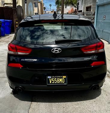 2018 Hyundai Elantra GT Sport