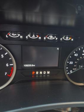 Gray 2018 Ford Expedition XLT