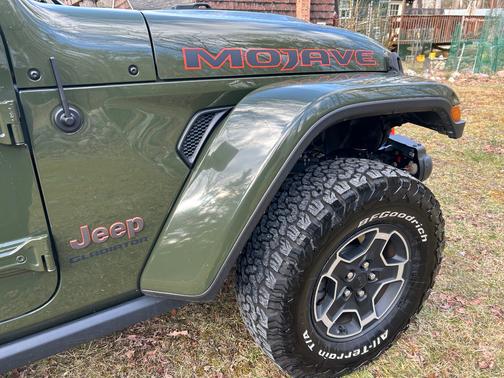 2021 Jeep Gladiator Mojave