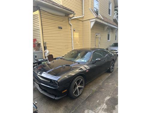 2010 Dodge Challenger SE
