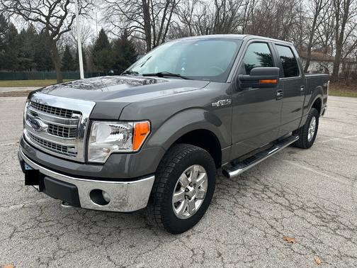 Gray 2013 Ford F-150 XLT