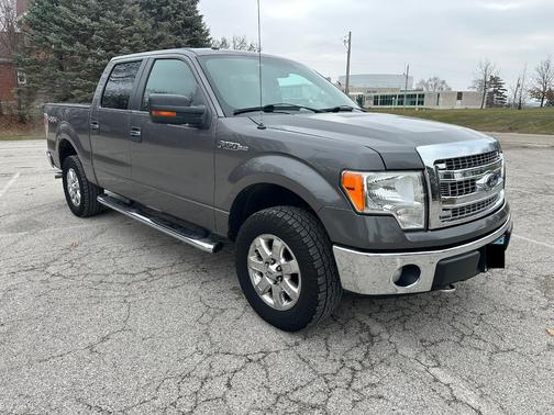 Gray 2013 Ford F-150 XLT