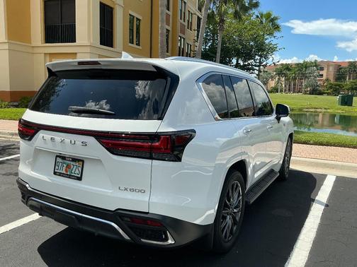 White 2024 Lexus LX 600 F SPORT HANDLING