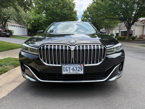 2020 BMW 740 i xDrive