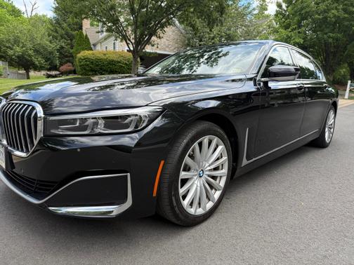 2020 BMW 740 i xDrive