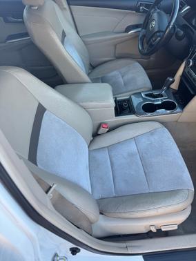 2013 Toyota Camry Hybrid XLE