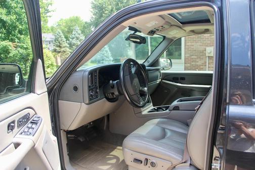 Black 2006 GMC Yukon XL 1500 SLT