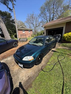 Green 1996 Honda Civic LX