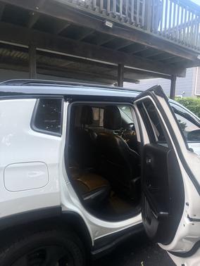 White 2019 Jeep Compass Latitude