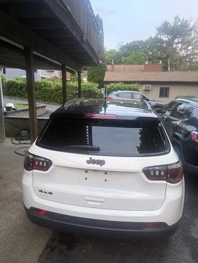 White 2019 Jeep Compass Latitude