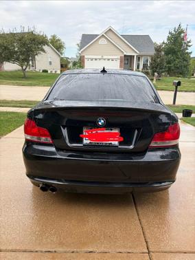 Black 2008 BMW 128 i