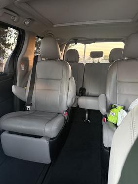 Silver 2015 Toyota Sienna Limited Premium