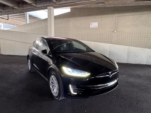 2019 Tesla Model X Long Range