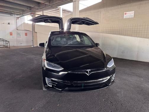 2019 Tesla Model X Long Range