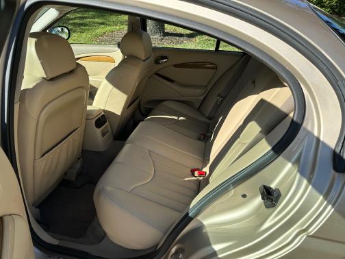 2001 Jaguar S-Type 4