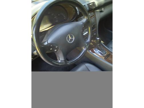 2002 Mercedes-Benz C-Class C320
