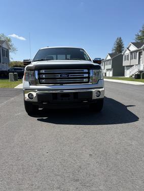 Silver 2013 Ford F-150 Lariat