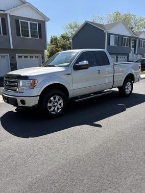 Silver 2013 Ford F-150 Lariat