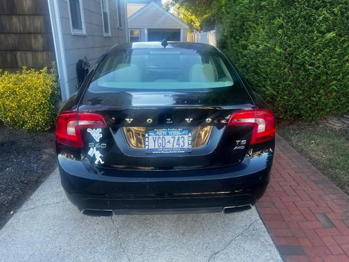 Black 2015 Volvo S60 T5 Premier