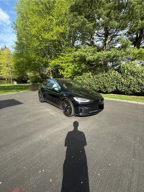 Black 2023 Tesla Model X Base