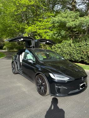 Black 2023 Tesla Model X Base