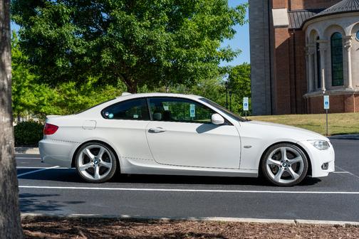 White 2013 BMW 335 i