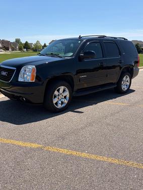 Black 2011 GMC Yukon SLT