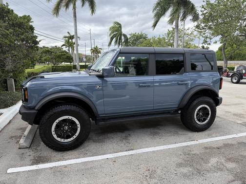 2023 Ford Bronco Outer Banks Advanced