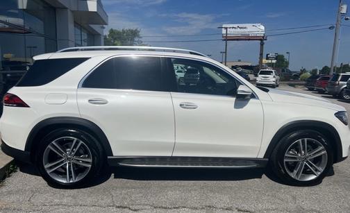 White 2022 Mercedes-Benz GLE 350 4MATIC