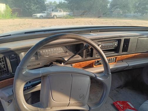 Gray 1995 Buick LeSabre Custom