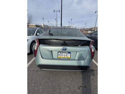 2016 Toyota Prius Three