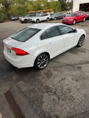 2015 Volvo S60 T6 Platinum