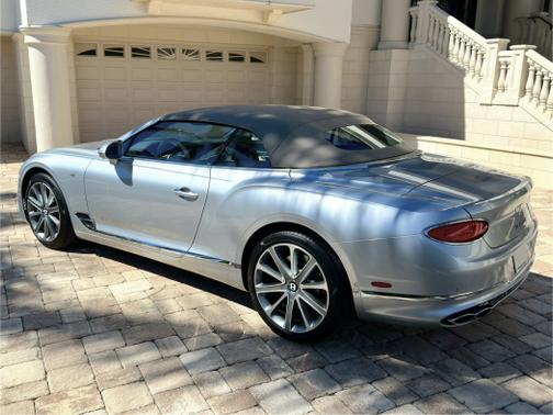 2022 Bentley Continental GT V8