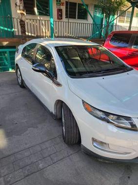 White 2013 Chevrolet Volt Base