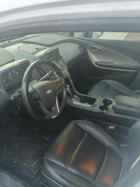 White 2013 Chevrolet Volt Base